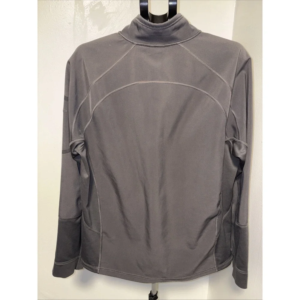 The North Face Pullover Mens Large Gray  1/4 Zip  Long Sleeve Top